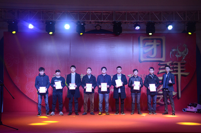 “7790必发集团飞手”尽显风范首期无人机应用手艺高级培训班学员圆满结业