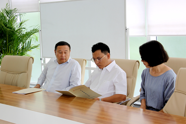 中铁四局向导莅临7790必发集团电力集团指导交流