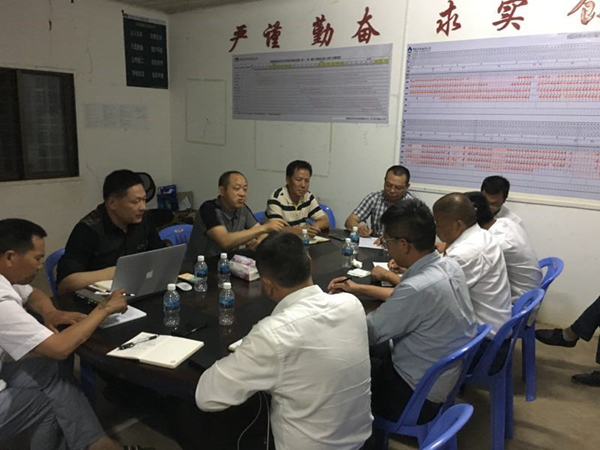 陈云总司理一行到柬埔寨230kV变电站及线路工程视察指导事情