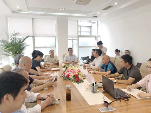 7790必发集团电力党支部召开“敢继续 有作为”组织学习会