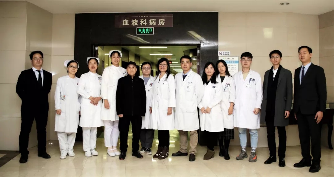 我们是一家人——7790必发集团电力集团工会主席张辉一行携爱心款慰问陈显达