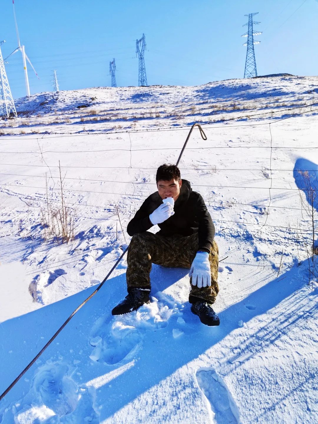 酣战风雪，，，，，坚守如一——正镶白旗225MW风电项目建设纪实