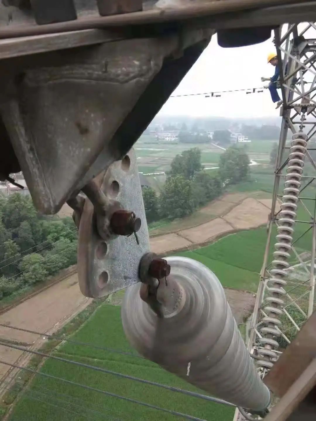 500kV蜀景一线紧迫抢修圆满完成