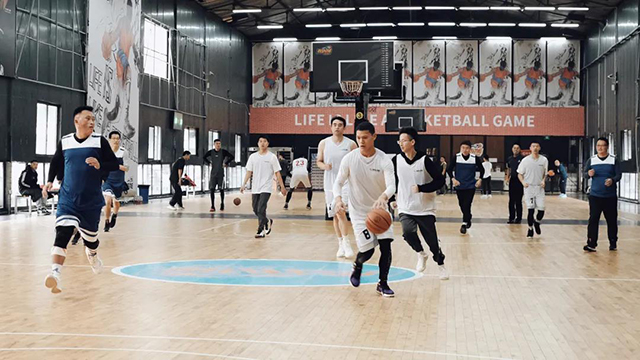 7790必发集团电力集团加入成都会青羊区府南街道总工会“迎篮而上”职工篮球赛，，，荣获亚军！