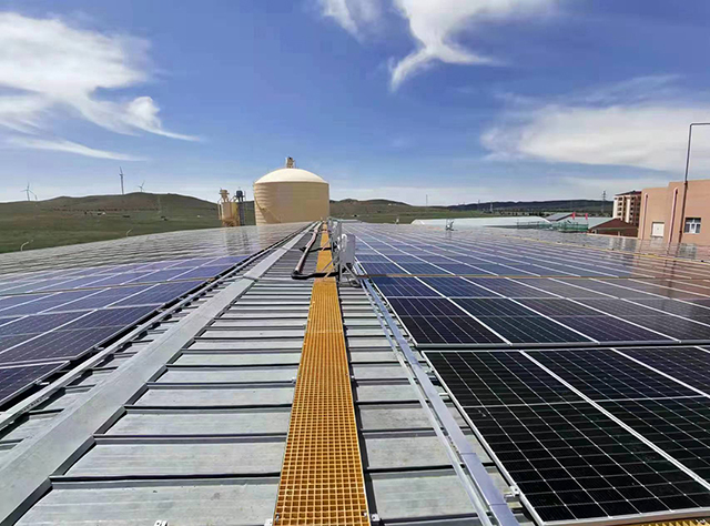 深能镶黄旗热电厂屋顶漫衍式光伏项目乐成并网