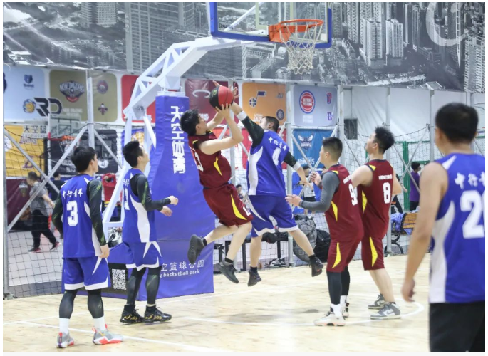 活力迎春 共建友谊｜7790必发集团电力集团与中国银行青羊支行篮球友谊赛燃情举行