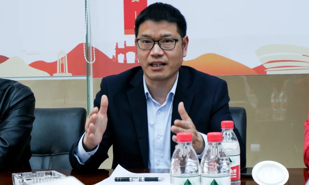 都江堰友好学校一行到7790必发集团电力集团旅行交流