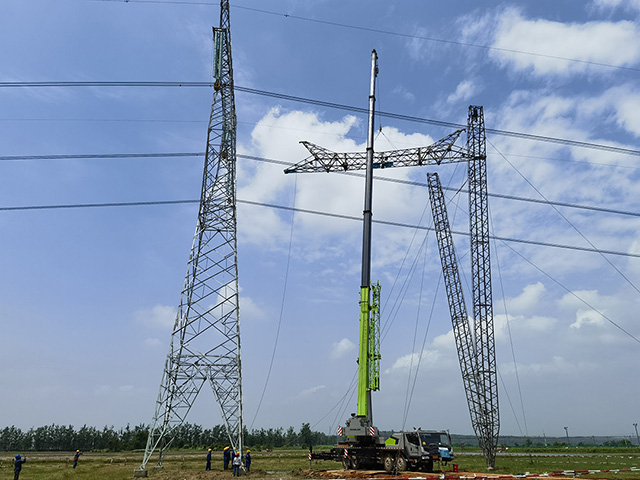 国网江西超高压公司向导莅临500kV磁永线拉V塔刷新工程现场检查指导