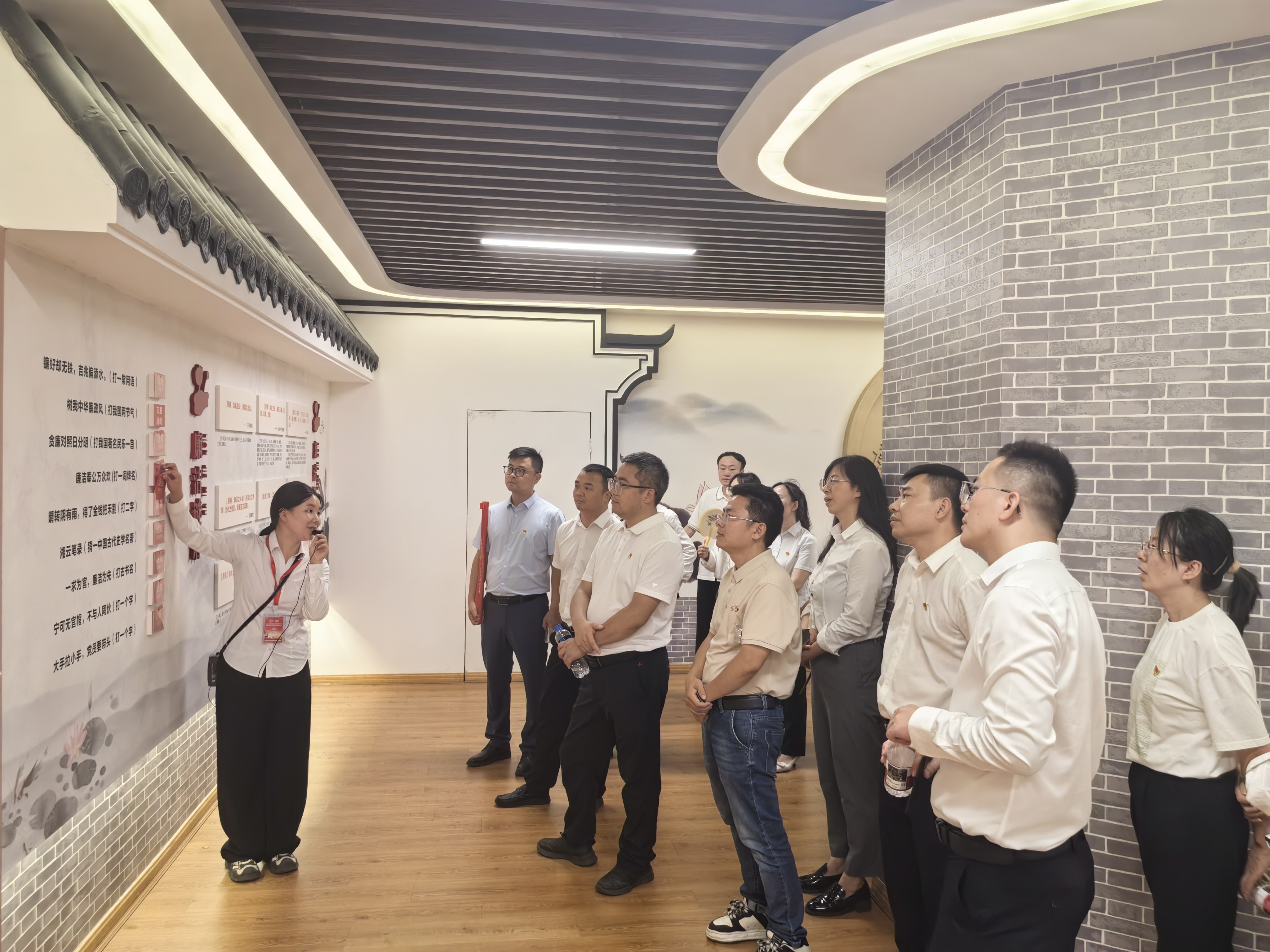 集团党支部开展庆“七一”暨清廉教育活动