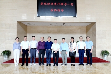 省人力社保厅二级巡视员陈荣华一行莅临凯发K8国际纸业调研人才事情